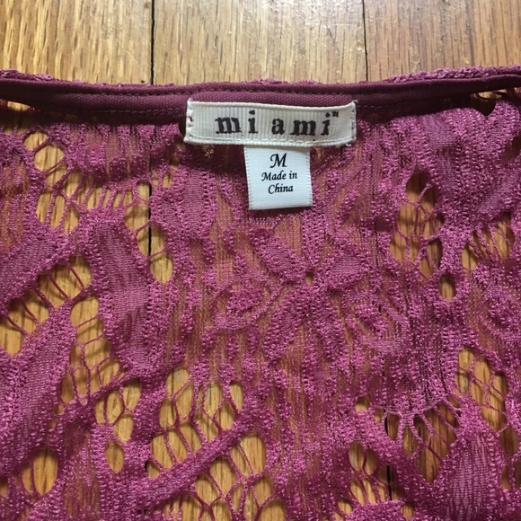 Francesca's Lace Cover up - Picture 3 of 4